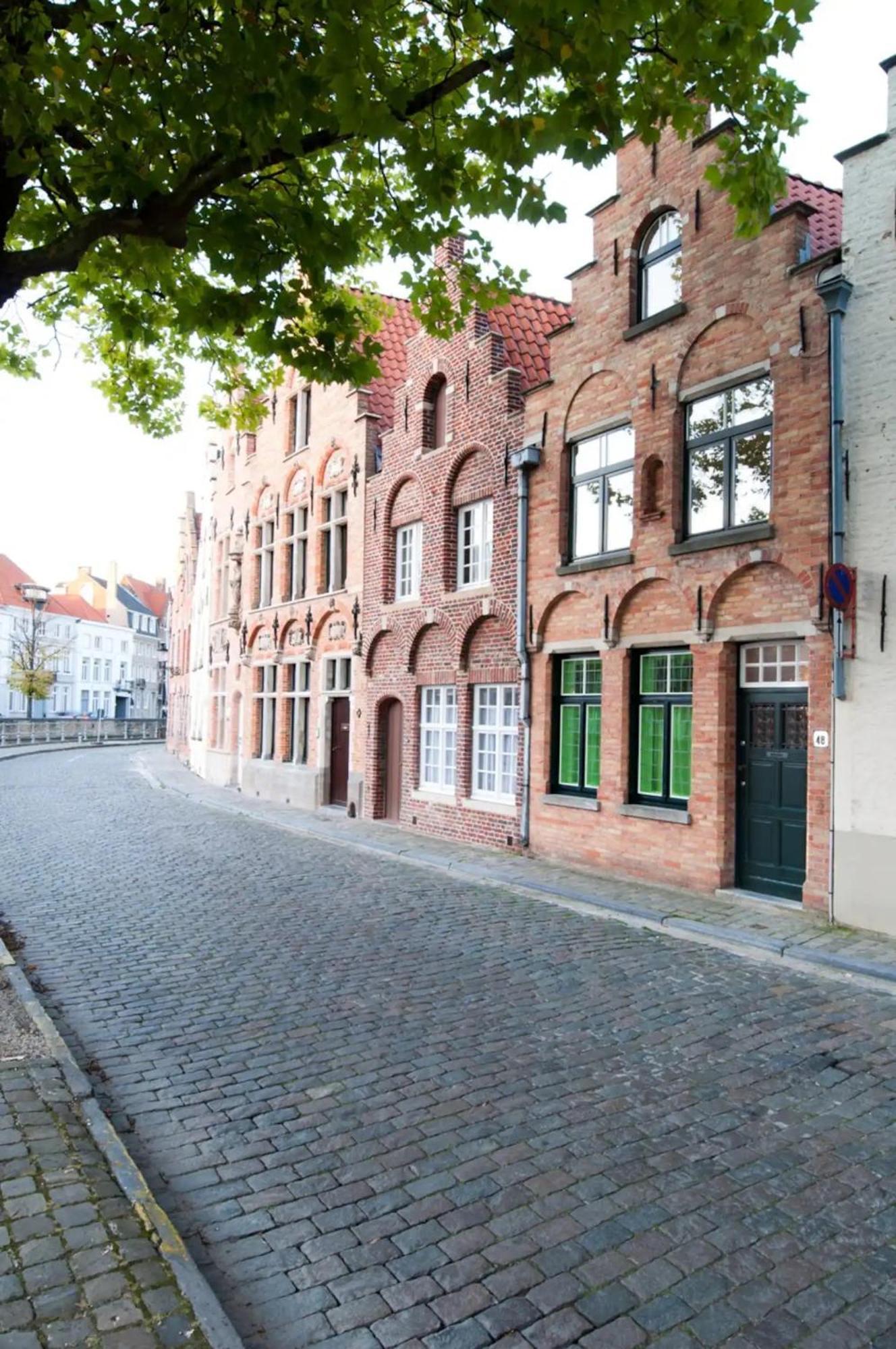 Brugse Charme Huis Met Tuin Aan Het Water 8P Brujas Exterior foto